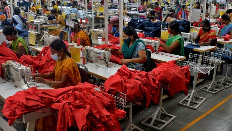 India's textile exports reached a new record of $44.4 billion in FY22: Govenment