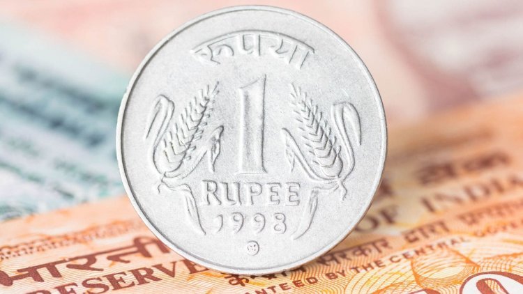 In early trading, the Indian rupee climbs 9 paise to 79.81 against the US dollar