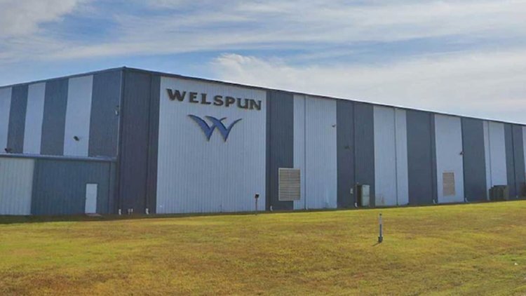 Welspun Ent announced a Rs 235 crore share repurchase at Rs 200 per share, as well as a special dividend of Rs 7.5 per share